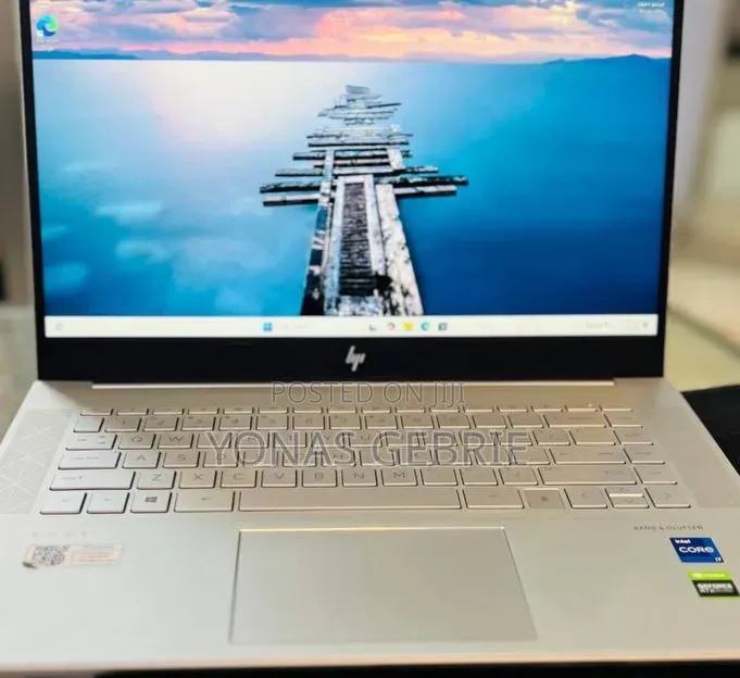 New Laptop HP Envy 15 16GB Intel Core i7 SSD 512GB