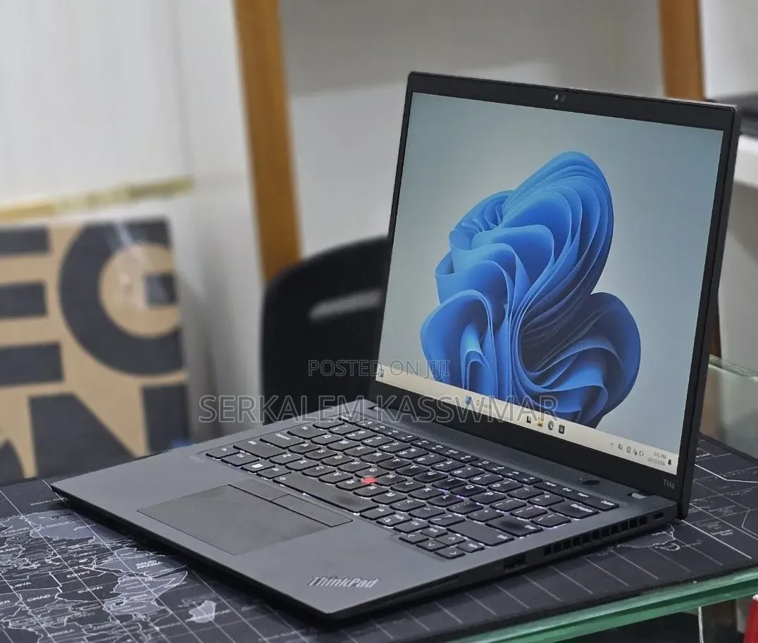 New Laptop Lenovo ThinkPad T14 16GB Intel Core i7 SSD 512GB