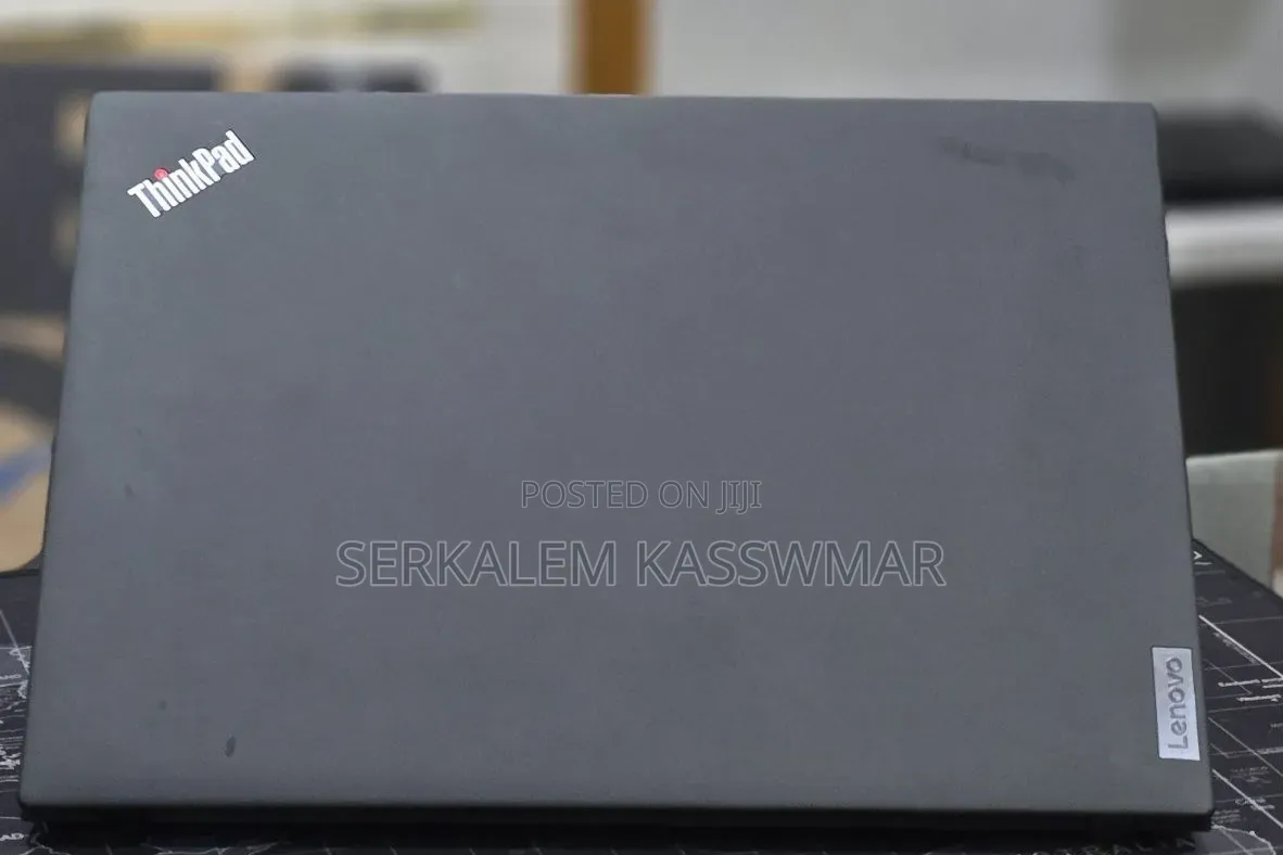 New Laptop Lenovo ThinkPad T14 16GB Intel Core i7 SSD 512GB