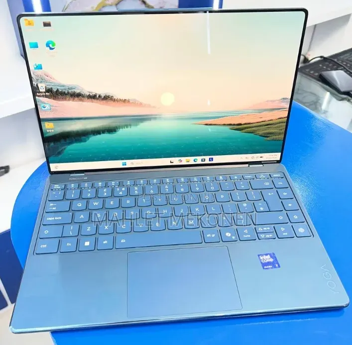 New Laptop Lenovo Yoga 2 16GB Intel Core Ultra 7 SSD 512GB