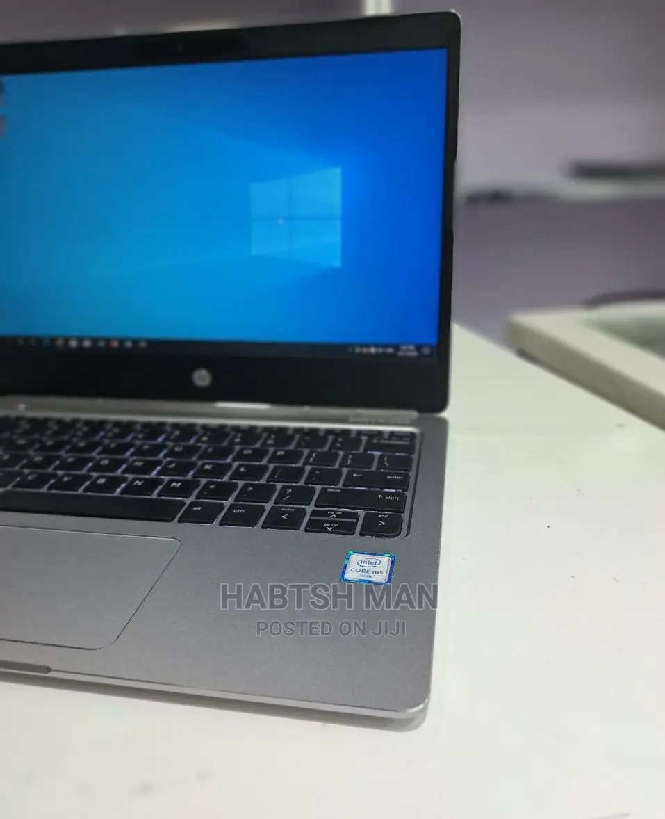 New Laptop HP EliteBook Folio 8GB AMD Ryzen 5 SSD 256GB