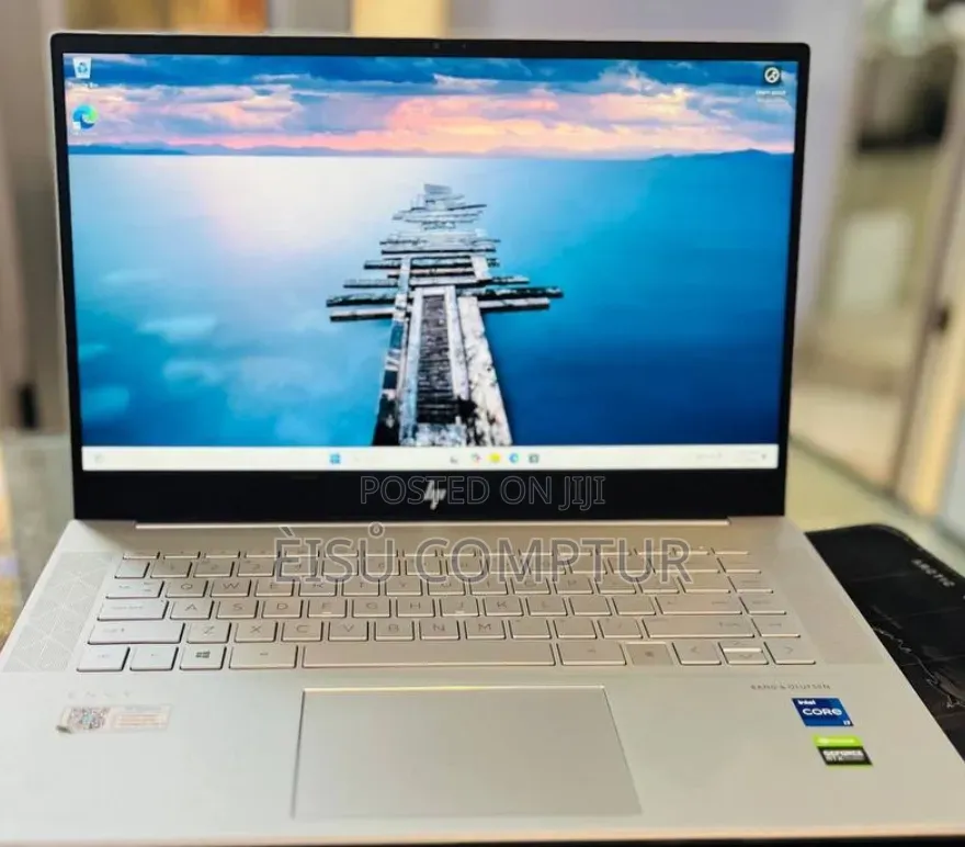 New Laptop HP Envy 15 16GB Intel Core i7 SSD 512GB
