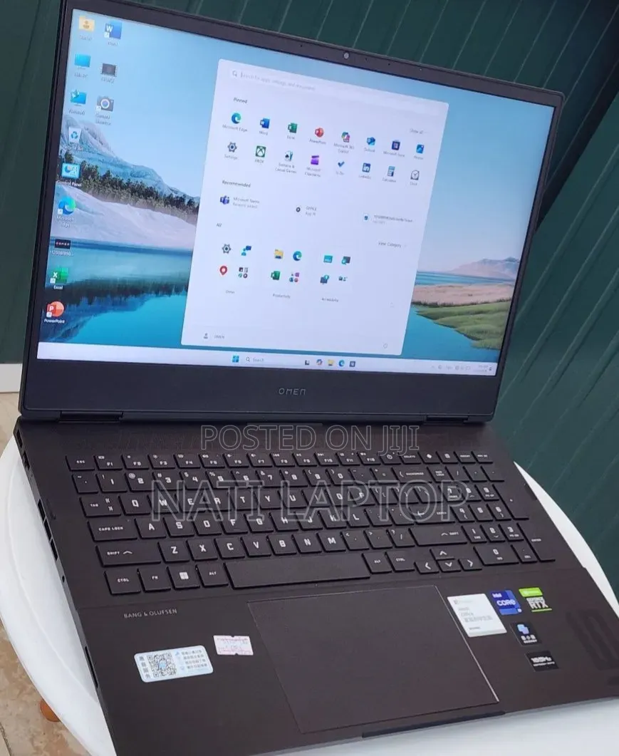 New Laptop HP Omen 16 16GB Intel Core i9 SSD 512GB