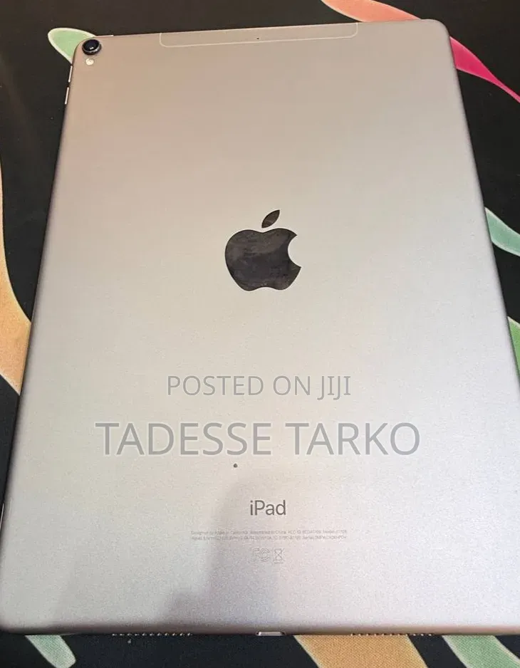 New Apple iPad 10.2 (2020) 256 GB Silver