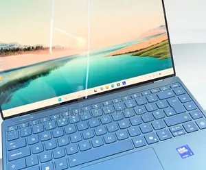 New Laptop Lenovo Yoga 9 16GB Intel Core Ultra 7 SSD 512GB
