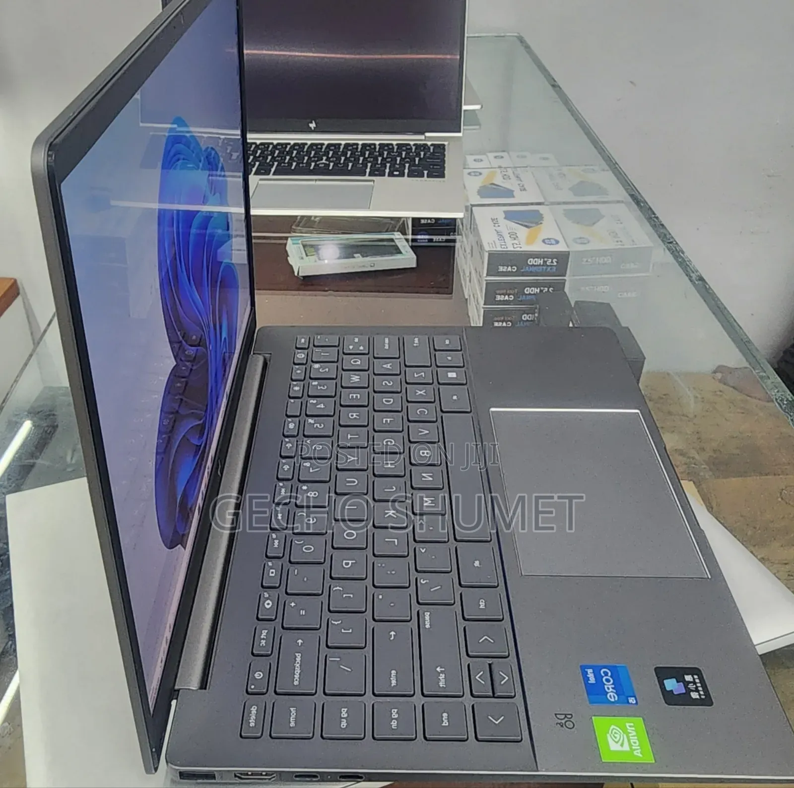 New Laptop HP 16GB Intel Core i5 SSD 512GB