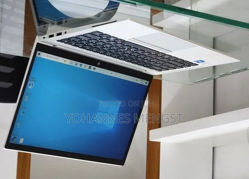 New Laptop HP EliteBook 840 G8 16GB Intel Core i5 SSD 512GB