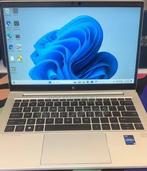 New Laptop HP EliteBook 630 G10 16GB Intel Core i7 SSD 512GB