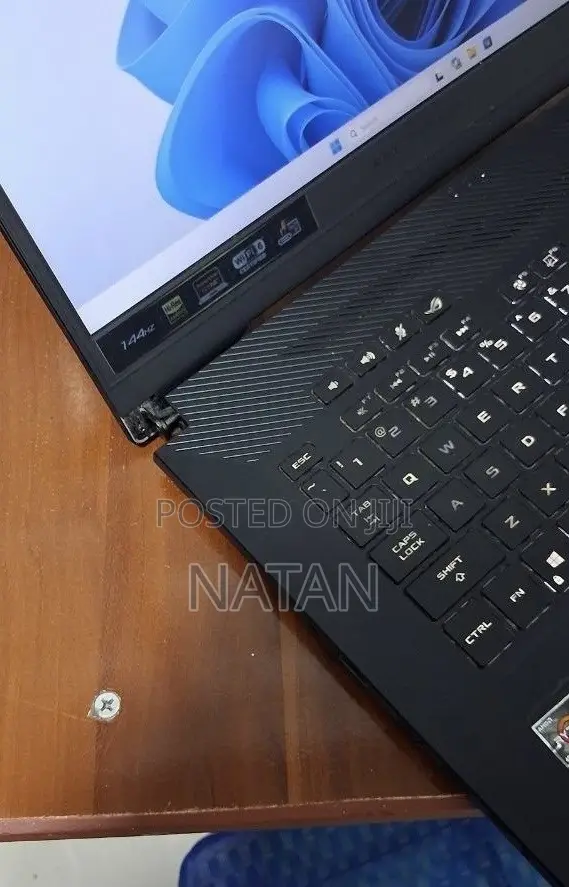 New Laptop Asus ROG Zephyrus G15 16GB AMD Ryzen 7 SSD 512GB