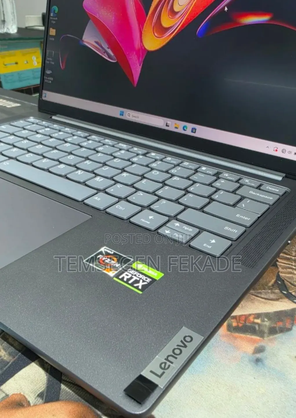 New Laptop Lenovo Yoga Slim 7 16GB AMD Ryzen 7 SSD 512GB