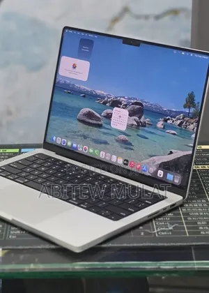 New Laptop Apple MacBook Pro 2021 M1 16GB Apple M1 Pro SSD 1T