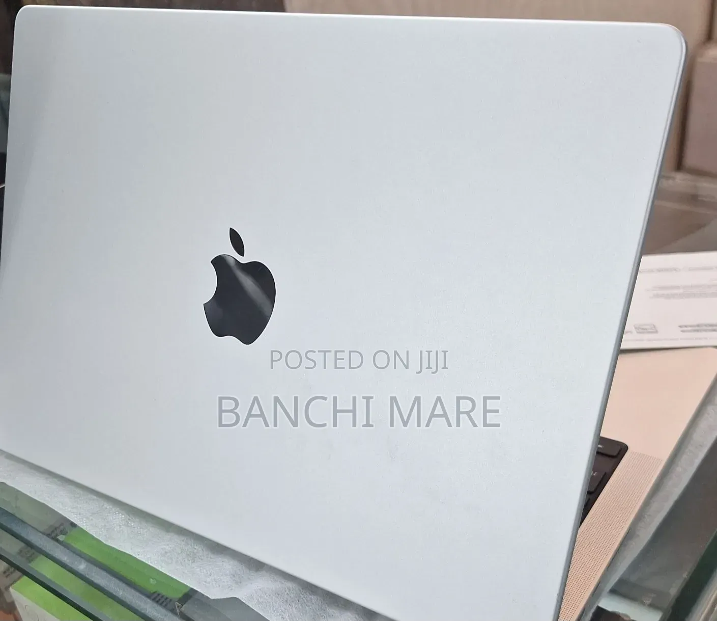 New Laptop Apple MacBook Pro 2024 M4 24GB Apple M4 Pro SSD 512GB