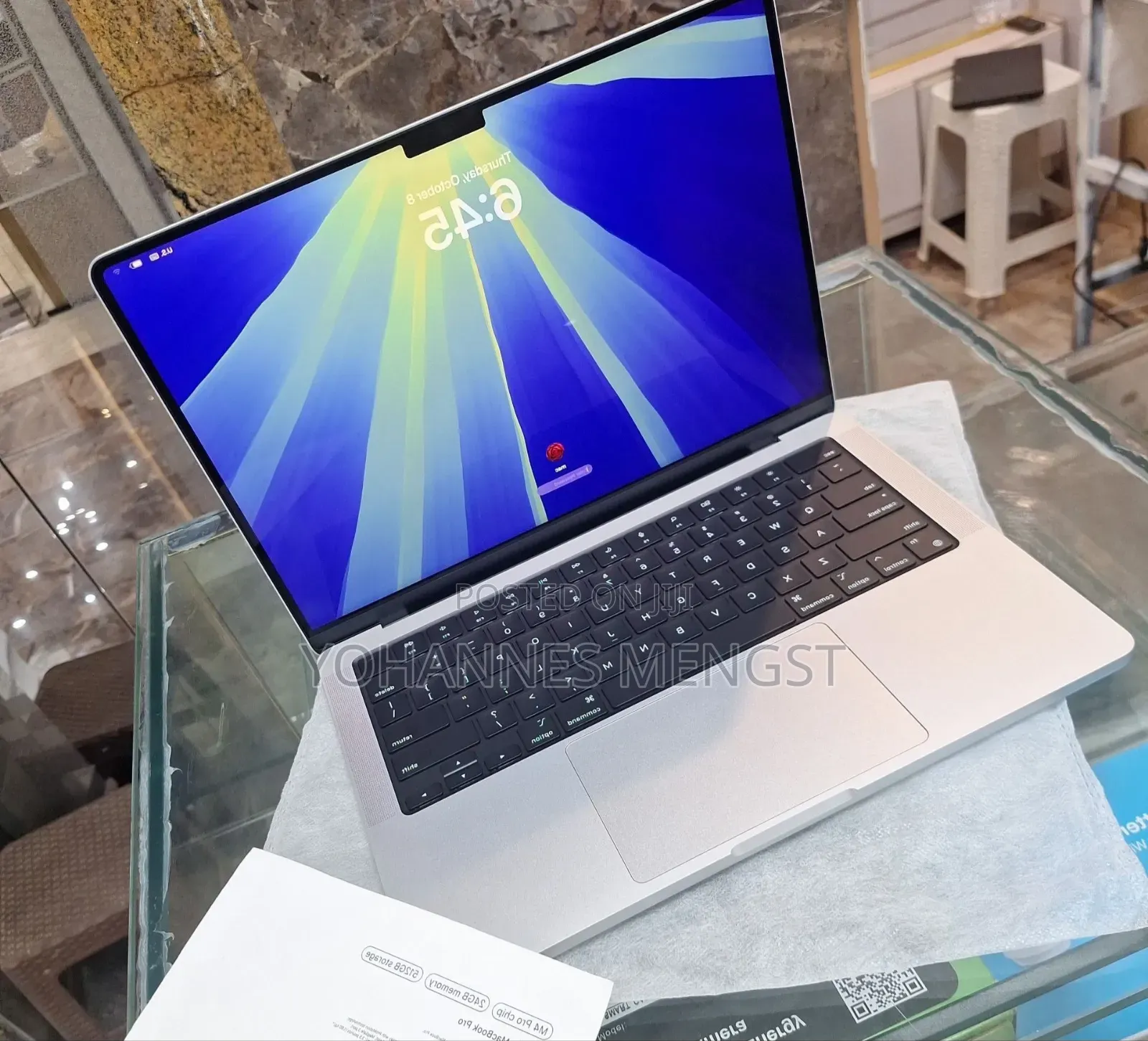 New Laptop Apple MacBook Pro 2024 M4 24GB Apple M4 SSD 512GB