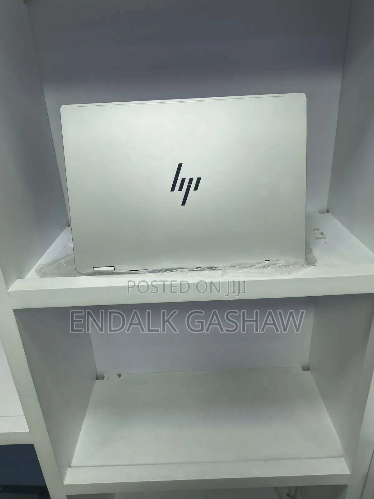 New Laptop HP EliteBook 1040 G8 16GB Intel Core i7 SSD 512GB