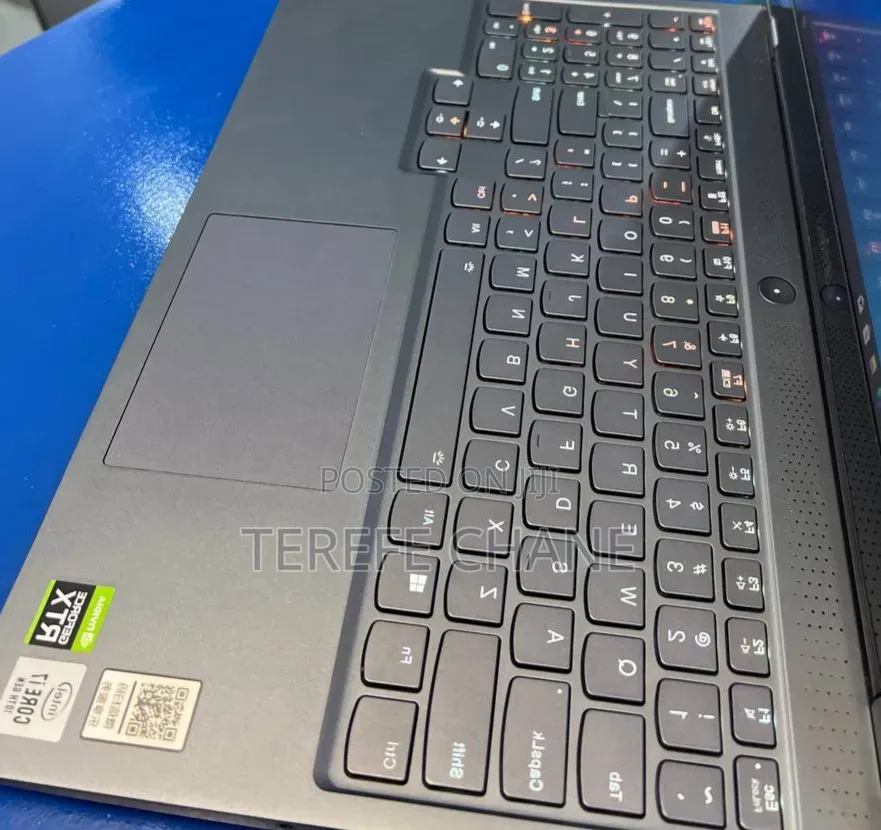 New Laptop Lenovo Legion 7 16GB Intel Core i7 SSD 512GB