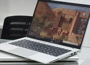 New Laptop HP EliteBook 840 G8 16GB Intel Core i5 SSD 512GB