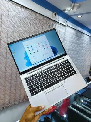 Laptop HP EliteBook 845 G8 16GB AMD Ryzen 5 SSD 512GB