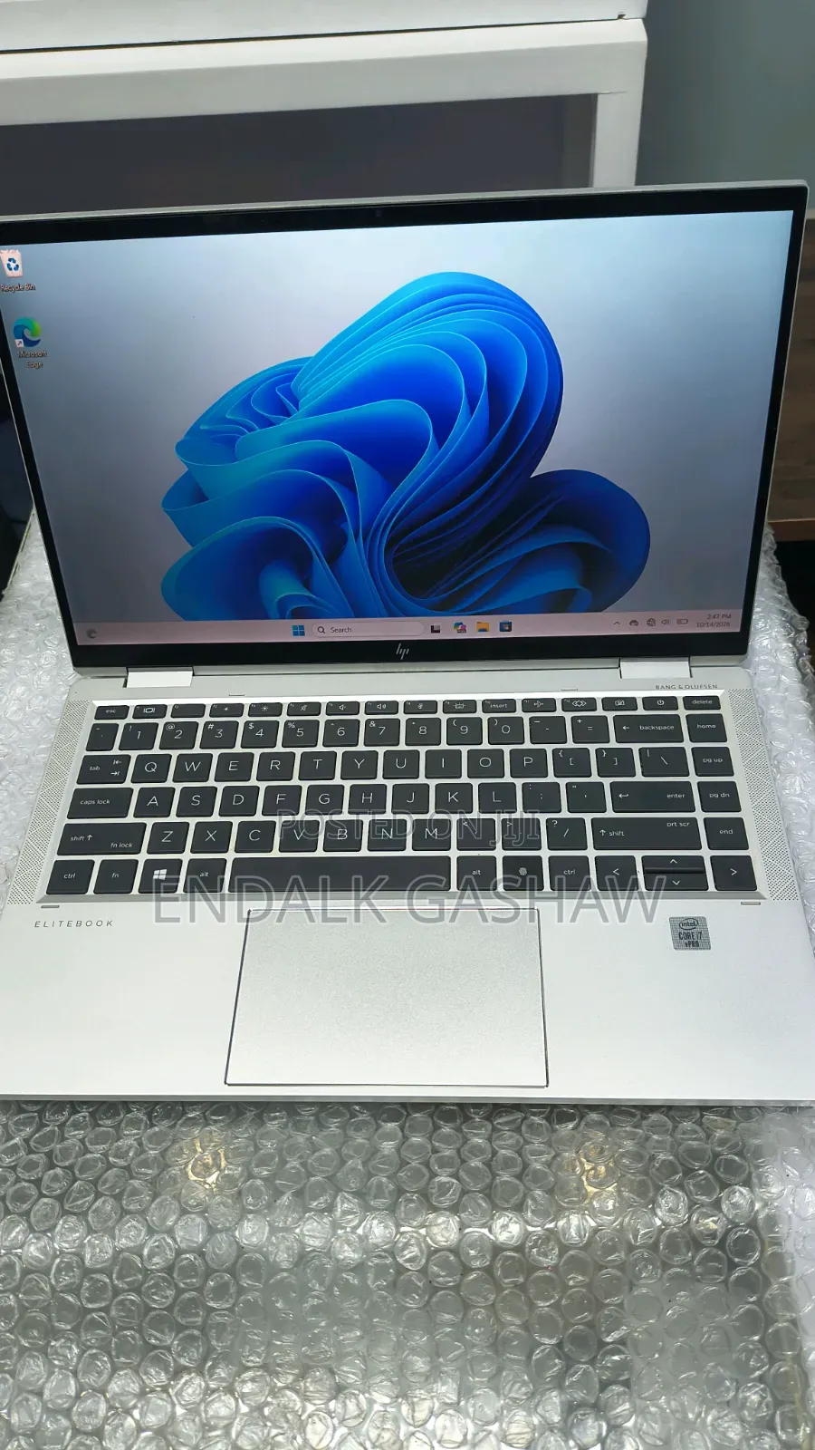 New Laptop HP EliteBook 1040 G8 16GB Intel Core i7 SSD 512GB
