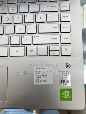 New Laptop HP Pavilion 14 16GB Intel Core i7 SSD 512GB