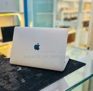 New Laptop Apple MacBook Pro 2022 M2 8GB Apple M2 SSD 512GB
