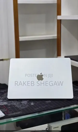 New Laptop Apple MacBook Air 2026 M5 16GB Apple M5 SSD 512GB