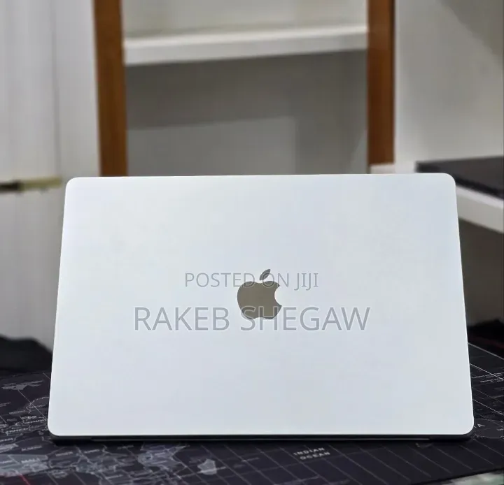 New Laptop Apple MacBook Air 2026 M5 16GB Apple M5 SSD 512GB
