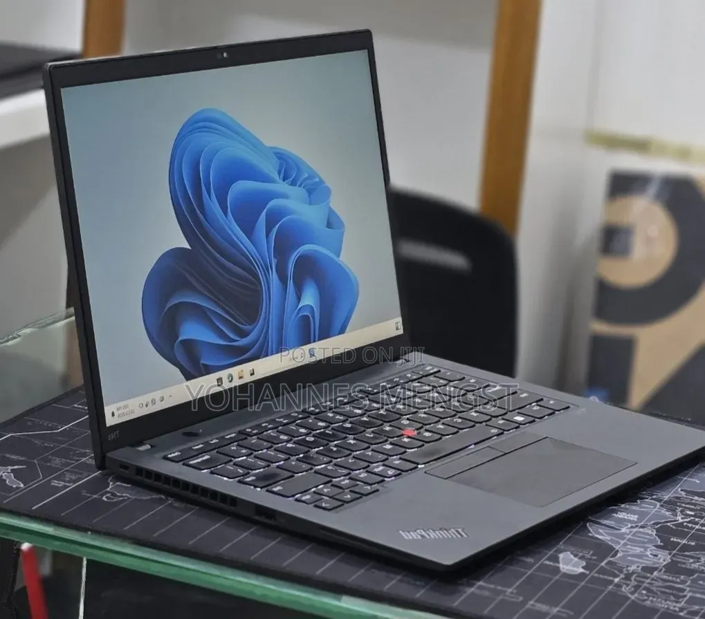 New Laptop Lenovo ThinkPad T14 16GB Intel Core i7 SSD 512GB