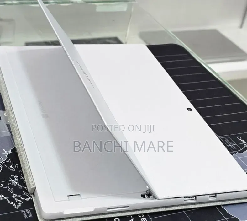 New Laptop Microsoft Surface Pro 6 8GB Intel Core i5 SSD 256GB