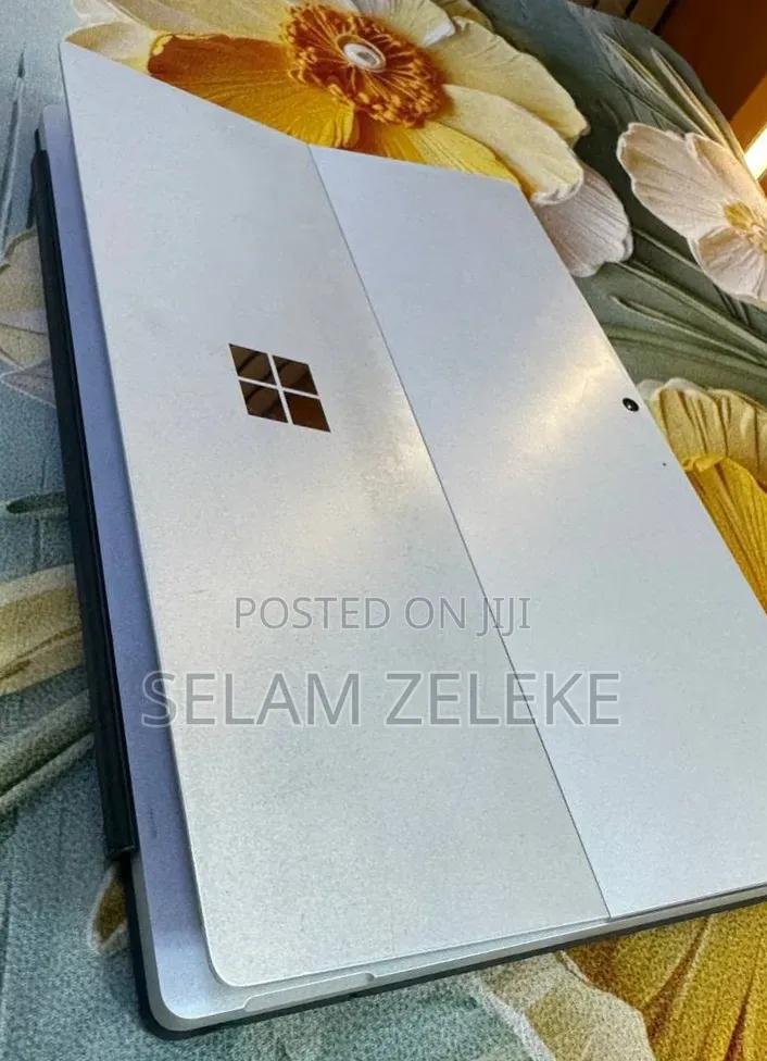 New Laptop Microsoft Surface Pro 7 16GB Intel Core i7 SSD 512GB