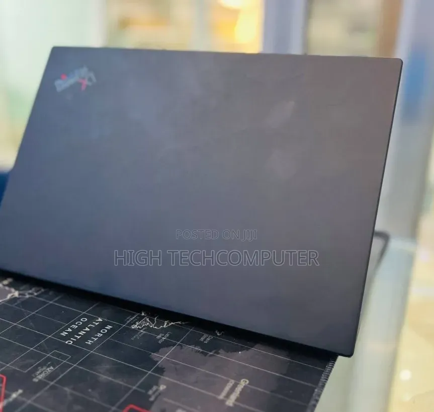 New Laptop Lenovo ThinkPad X1 Yoga Gen 8 16GB Intel Core i7 SSD 512GB