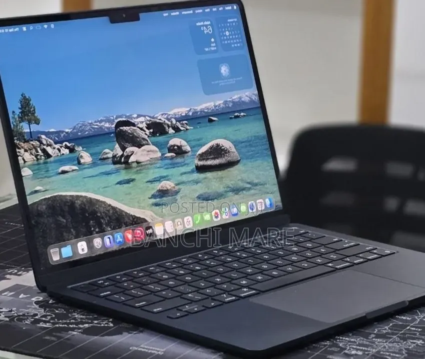 New Laptop Apple MacBook Air 2022 M2 8GB Apple M2 SSD 256GB