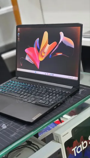 New Laptop Lenovo Ideapad 3 8GB Intel Core i5 SSD 512GB