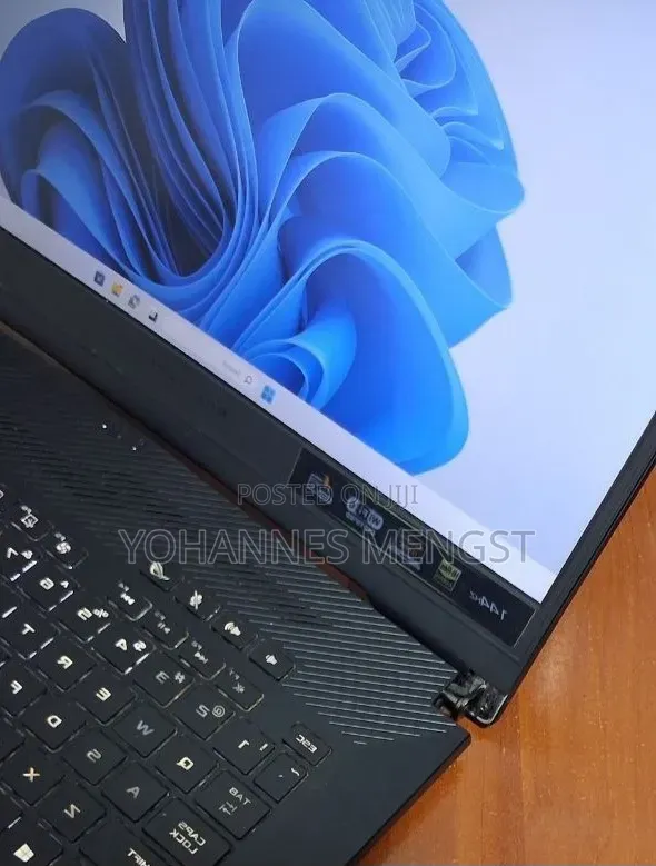 New Laptop Asus ROG Zephyrus G14 16GB AMD Ryzen 7 SSD 512GB