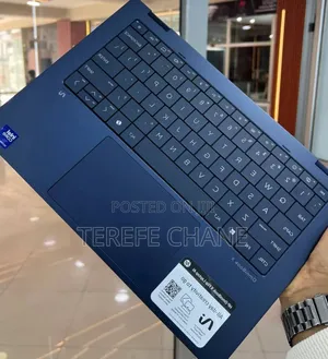 New Laptop HP OmniBook Ultra Flip 14" 16GB Intel Core Ultra 7 SSD 1T