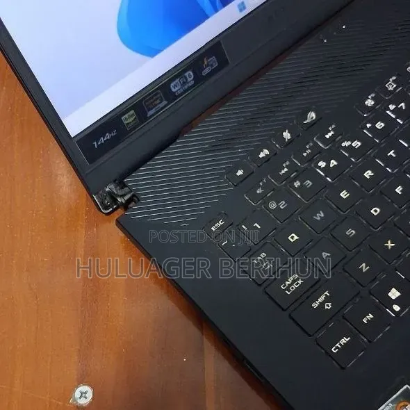 New Laptop Asus ROG Strix G15 16GB Intel Core Ultra 7 SSD 512GB