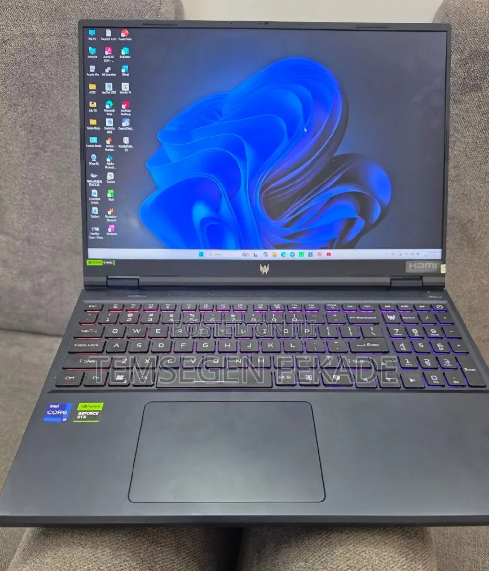 New Laptop Acer Predator Helios Neo 16 16GB Intel Core i9 SSD 1T