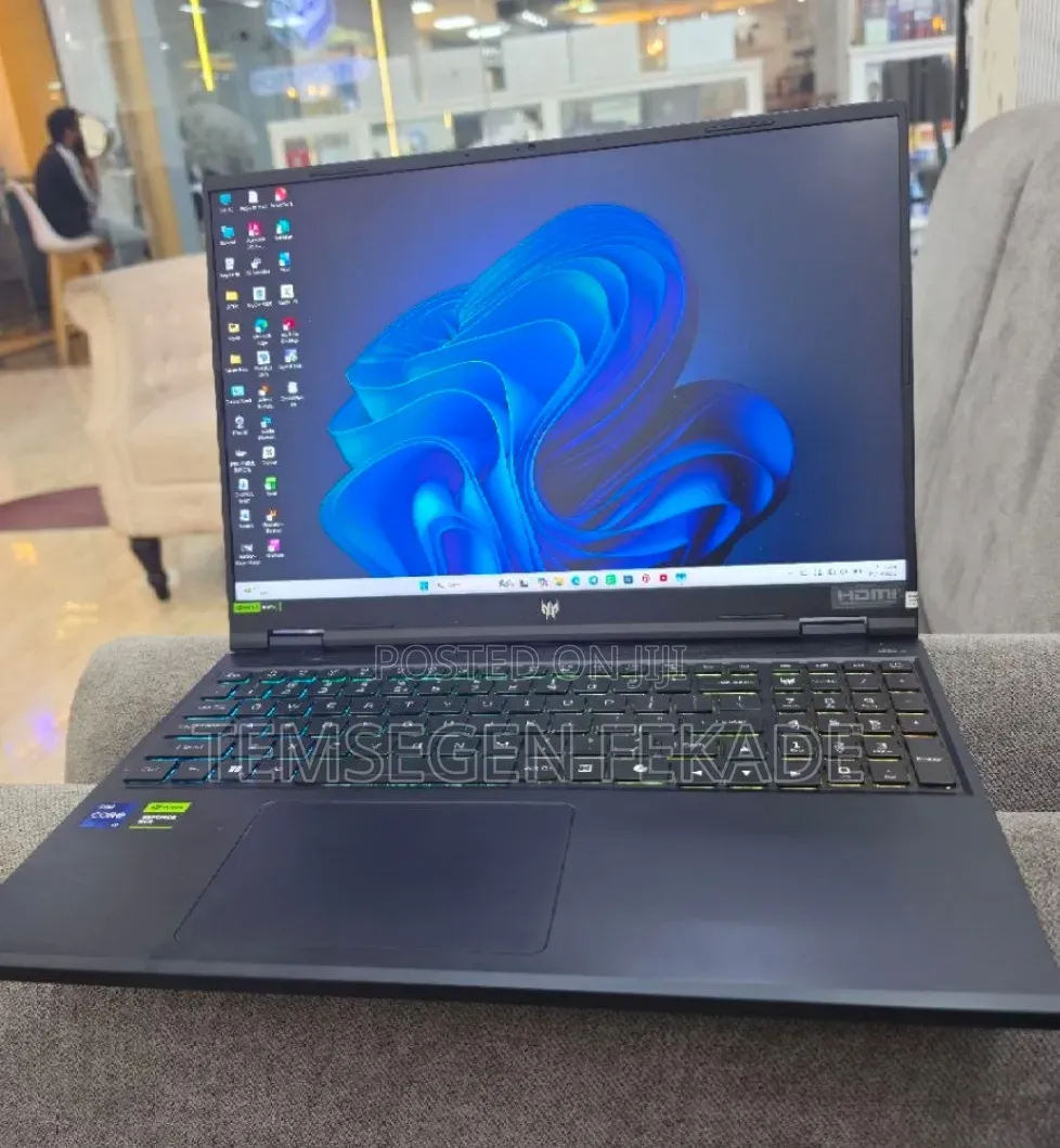 New Laptop Acer Predator Helios Neo 16 16GB Intel Core i9 SSD 1T