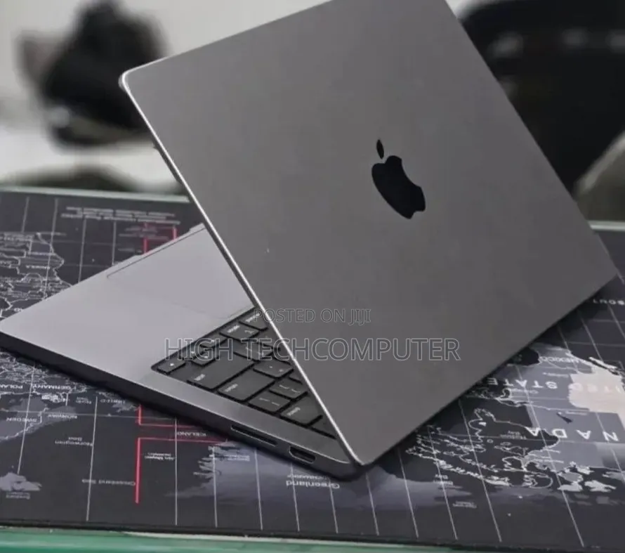 New Laptop Apple MacBook Pro 2024 M4 24GB Apple M4 Pro SSD 1T