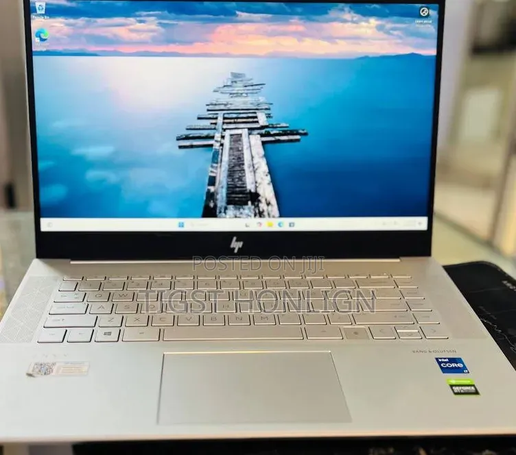 New Laptop HP Envy 15 16GB Intel Core i7 SSD 512GB