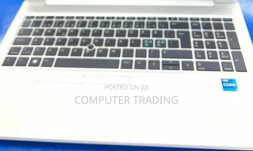 New Laptop HP EliteBook 850 G8 16GB Intel Core i5 SSD 512GB