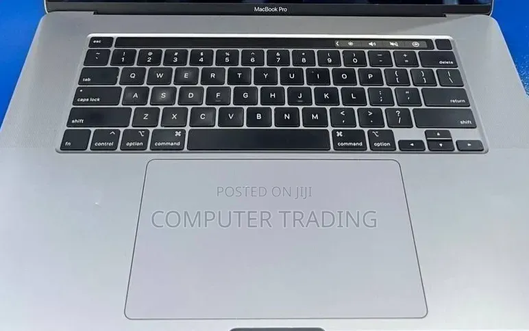 New Laptop Apple MacBook Pro 2019 32GB Intel Core i9 SSD 1T