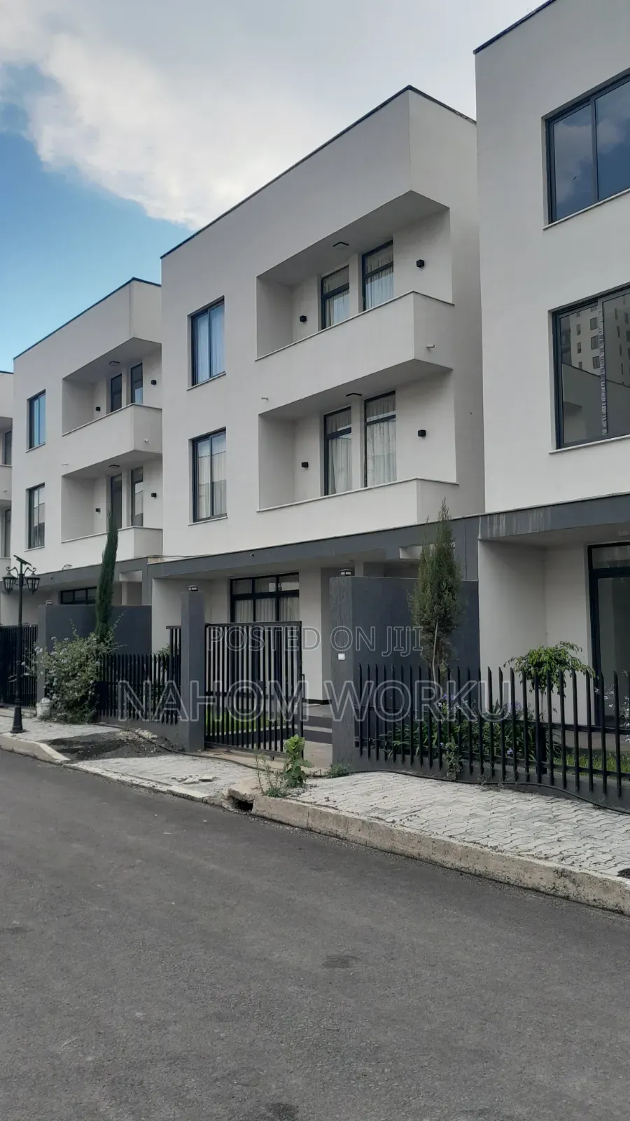 4bdrm Townhouse/Terrace in Phison Realestate, Bole for sale