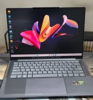 New Laptop Lenovo Yoga 700 16GB AMD Ryzen 7 SSD 512GB