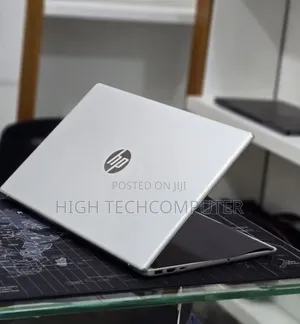 New Laptop HP Stream Notebook 8GB AMD Ryzen 5 SSD 512GB
