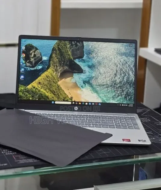 New Laptop HP Stream Notebook 8GB AMD Ryzen 5 SSD 512GB