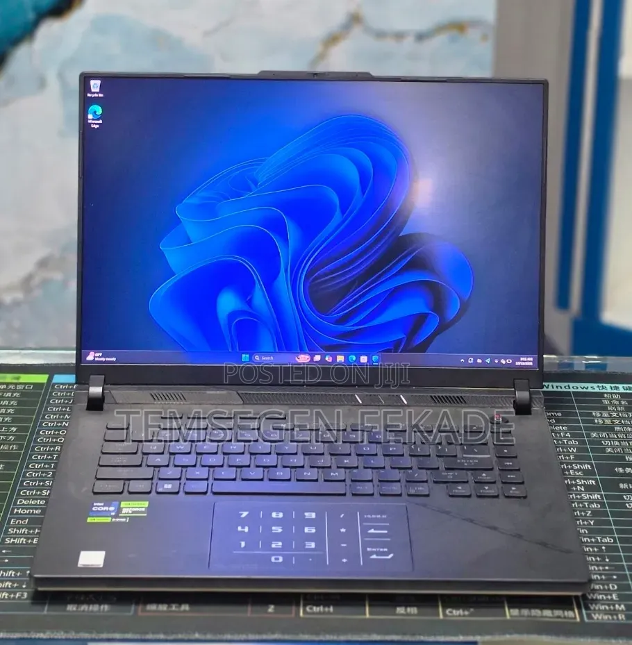 New Laptop Asus ROG Strix G15 32GB Intel Core i9 SSD 1T