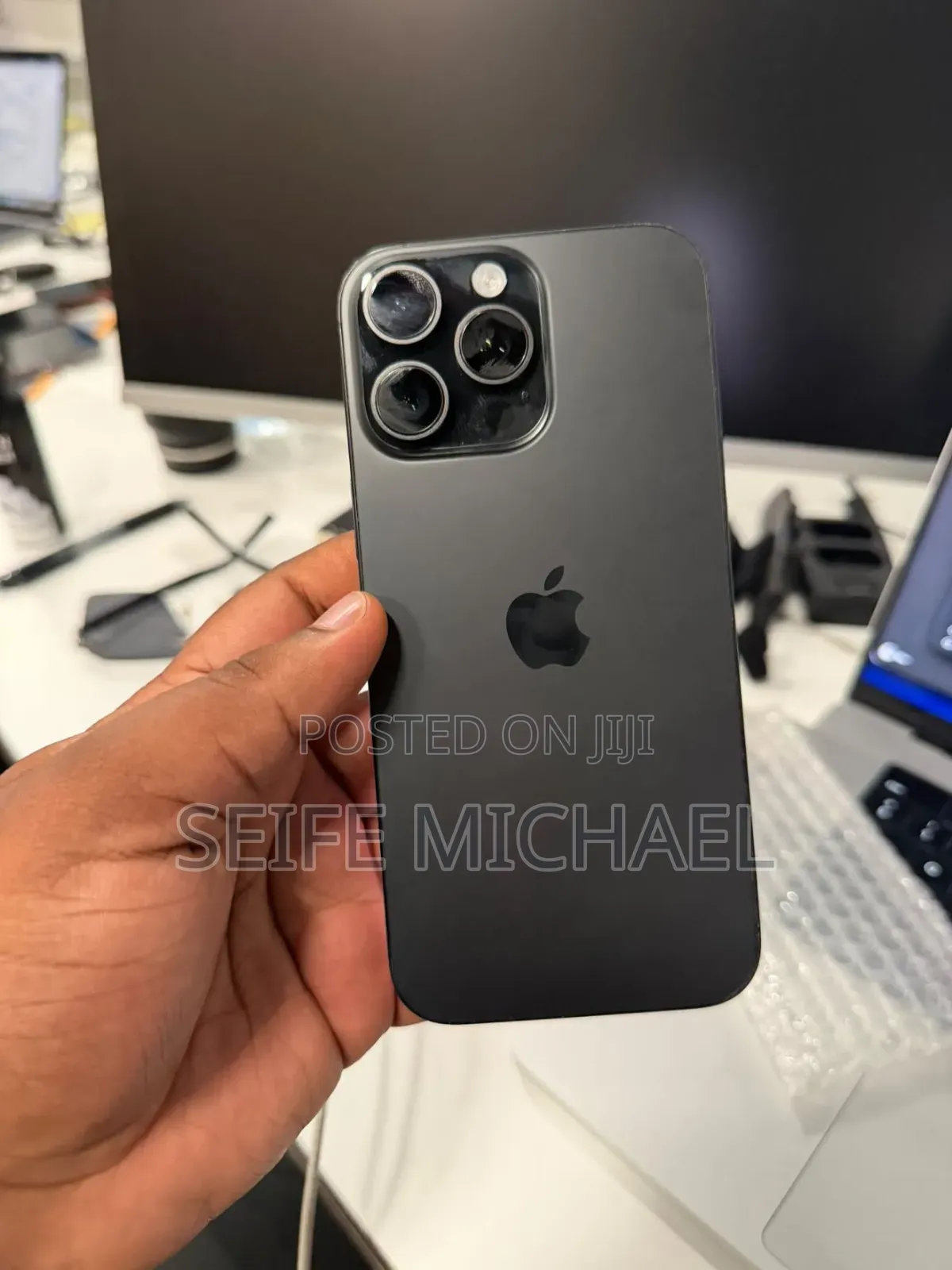 Apple iPhone 16 Pro Max 256 GB Black