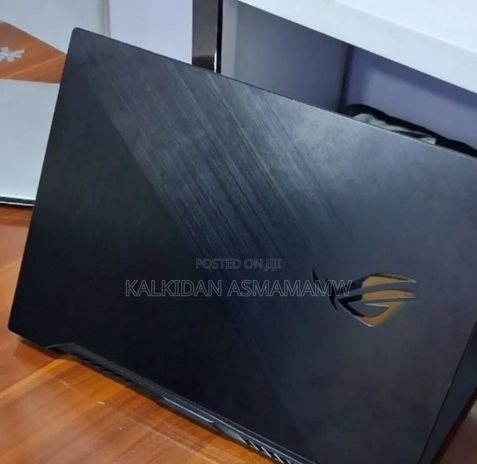 New Laptop Asus ROG Zephyrus G15 16GB AMD Ryzen 7 SSD 512GB