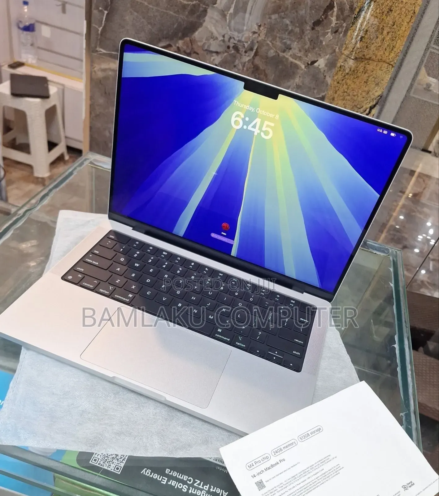 New Laptop Apple MacBook Pro 2024 M4 Pro 24GB Apple M4 Pro SSD 512GB