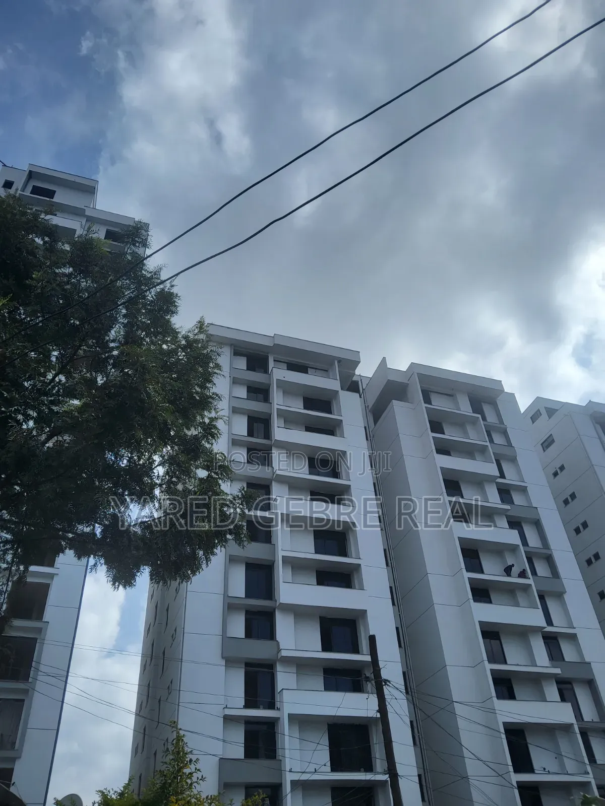 4bdrm Apartment in Ghion Real Estate, Bole for sale